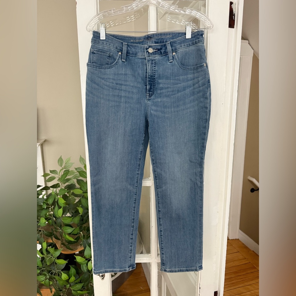 Women’s Chico’s So Slimming Girlfriend Slim Leg Crop Jeans